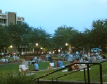 Gainesville Plaza, evening performance, photo BJB